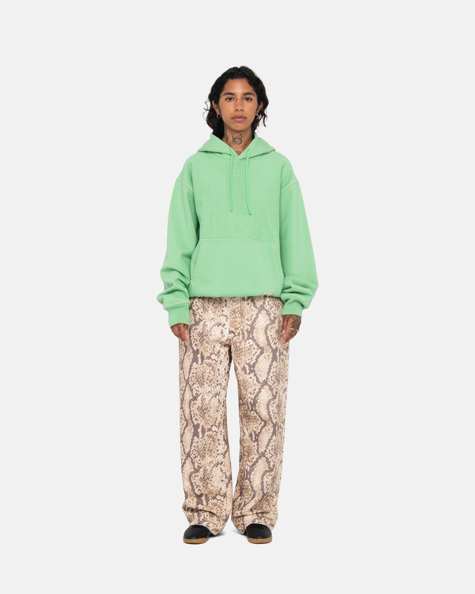 CONTRAST STITCH LABEL HOODIE