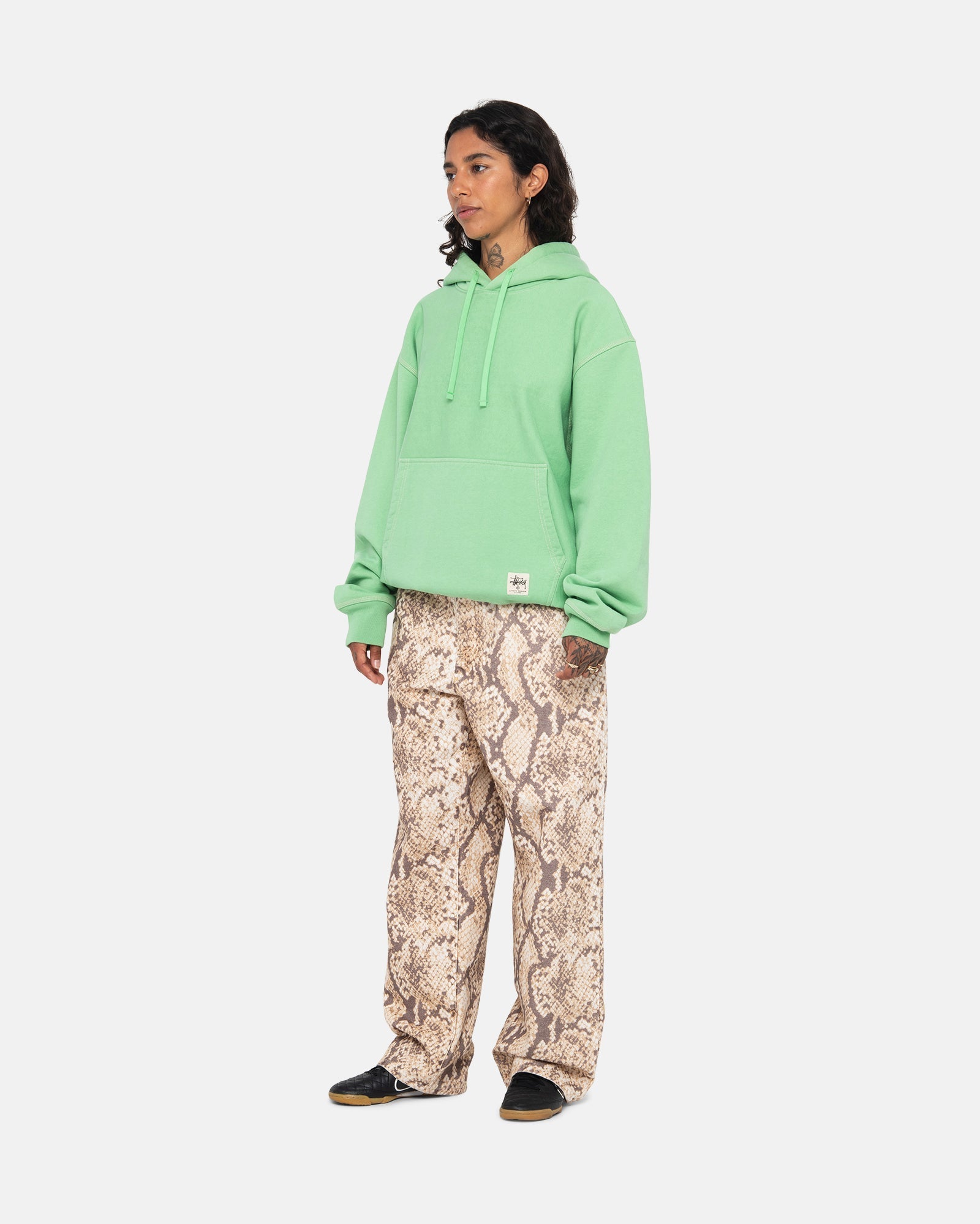 CONTRAST STITCH LABEL HOODIE