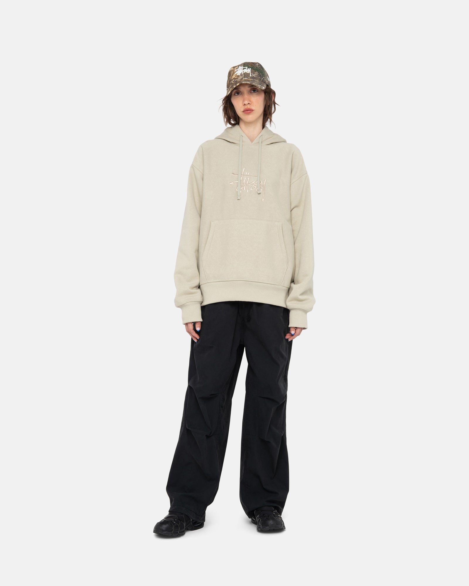 BASIC APPLIQUE HOODIE